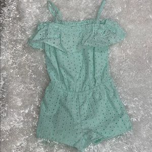 Bodysuit size 18-24 for girl.Very good conditions.